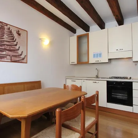 Apartament Dei Mori