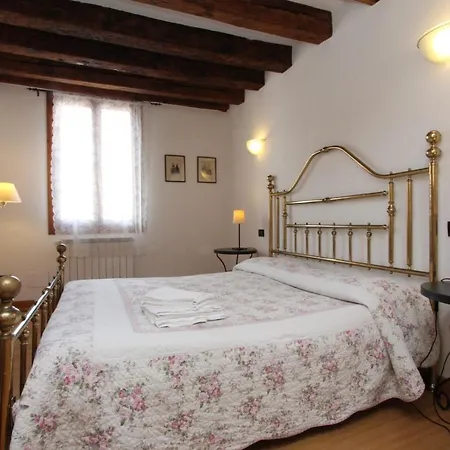 Appartement Dei Mori Venetië